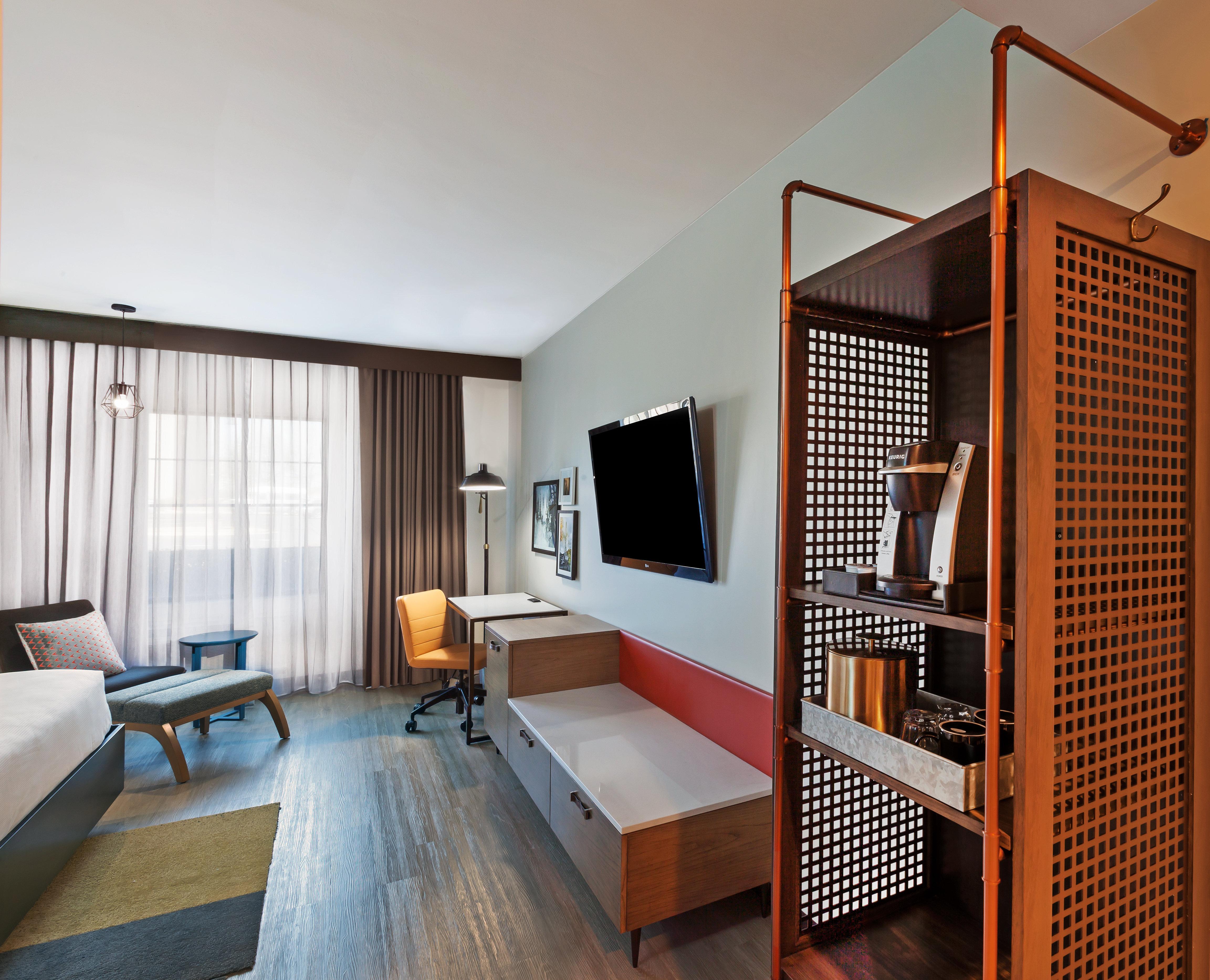 Hotel Indigo Tulsa Dwtn/Entertainment Area Ngoại thất bức ảnh