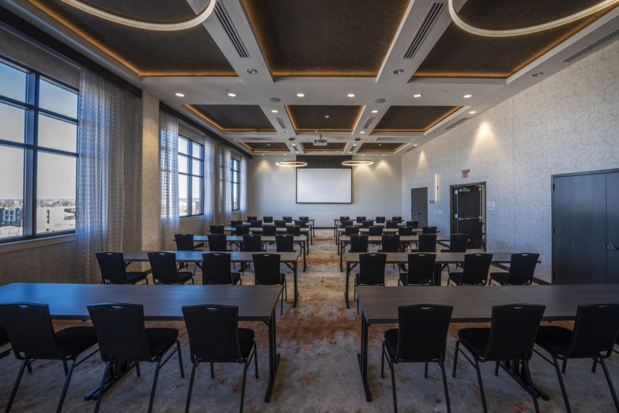 Hotel Indigo Tulsa Dwtn/Entertainment Area Ngoại thất bức ảnh